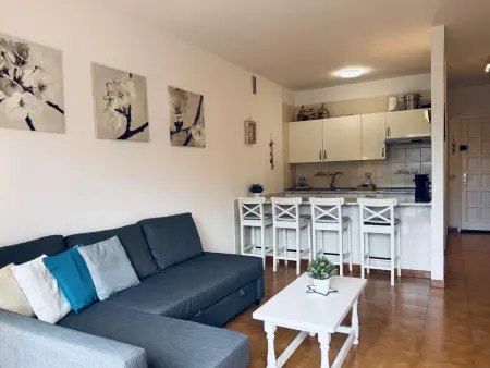 Appartement lumineux San Eugenio Bajo avec piscine : photo 3