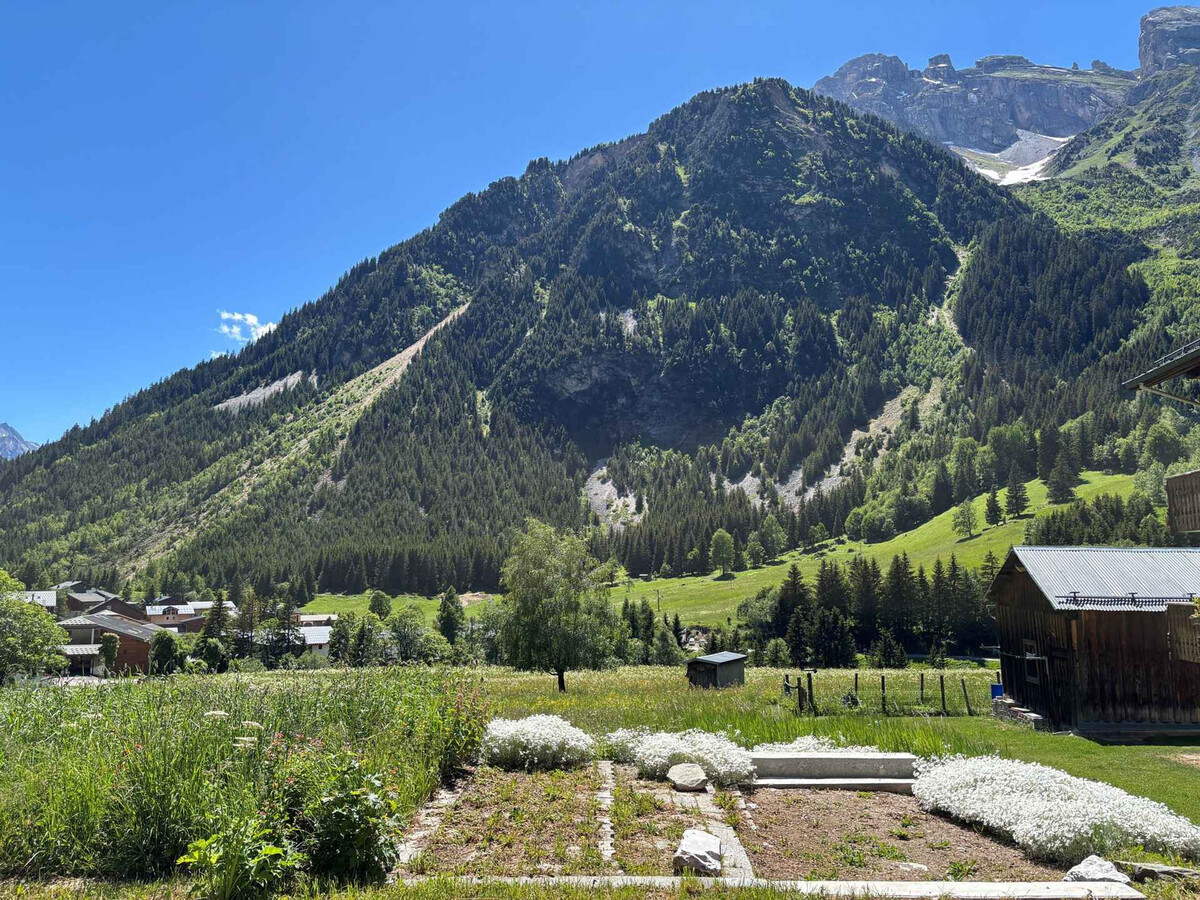 Appartement neuf 6 pers., jardin sud à Pralognan - Photo 15