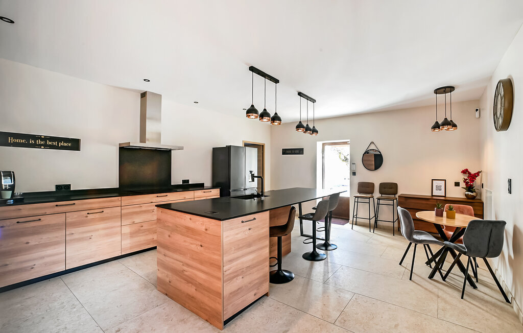 Maison 14 personnes avec piscine chauffée à Orsan - Photo 4