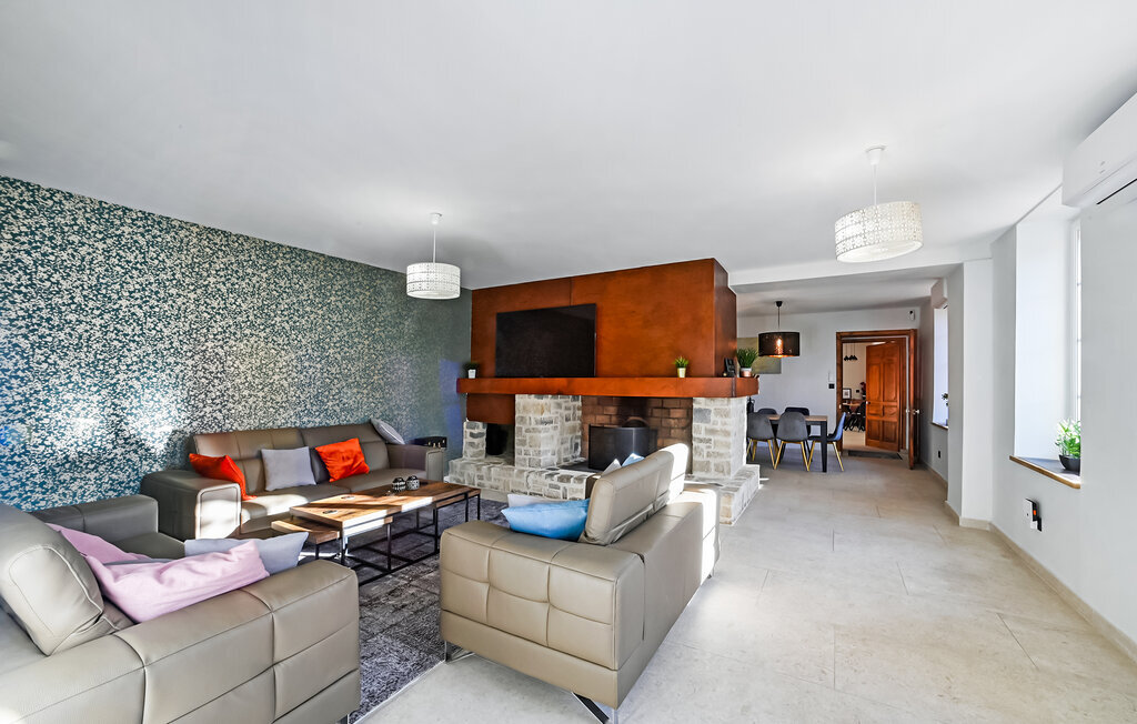 Maison 14 personnes avec piscine chauffée à Orsan - Photo 18