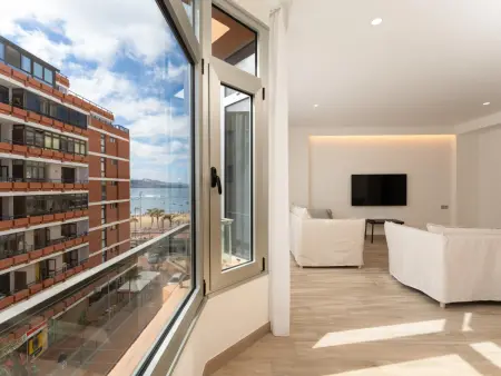 Location appartement à Las Palmas de Gran Canaria, Appartement moderne près de la plage, Wi-Fi gratuit, parking