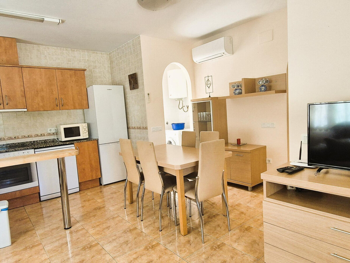 Casa Encarni à Riumar : maison 6 pers, piscine, plage à 100m - Photo 8
