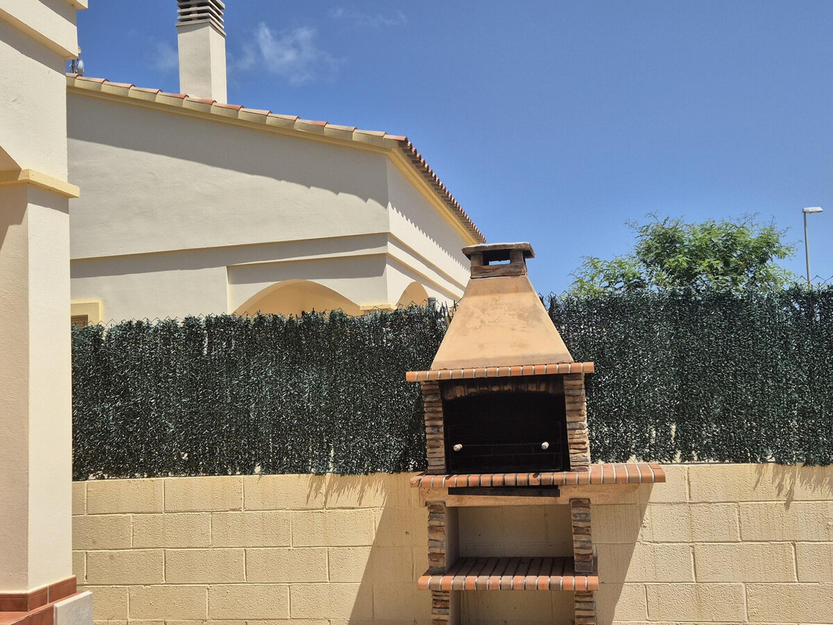Villa Marimar 1 – Maison 3 chambres avec piscine privée - Photo 5