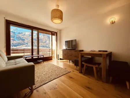 Location appartement à Le Monêtier les Bains, Studio cabine 4 pers. à Monêtier-les-Bains, parking, balcon avec vue montagne