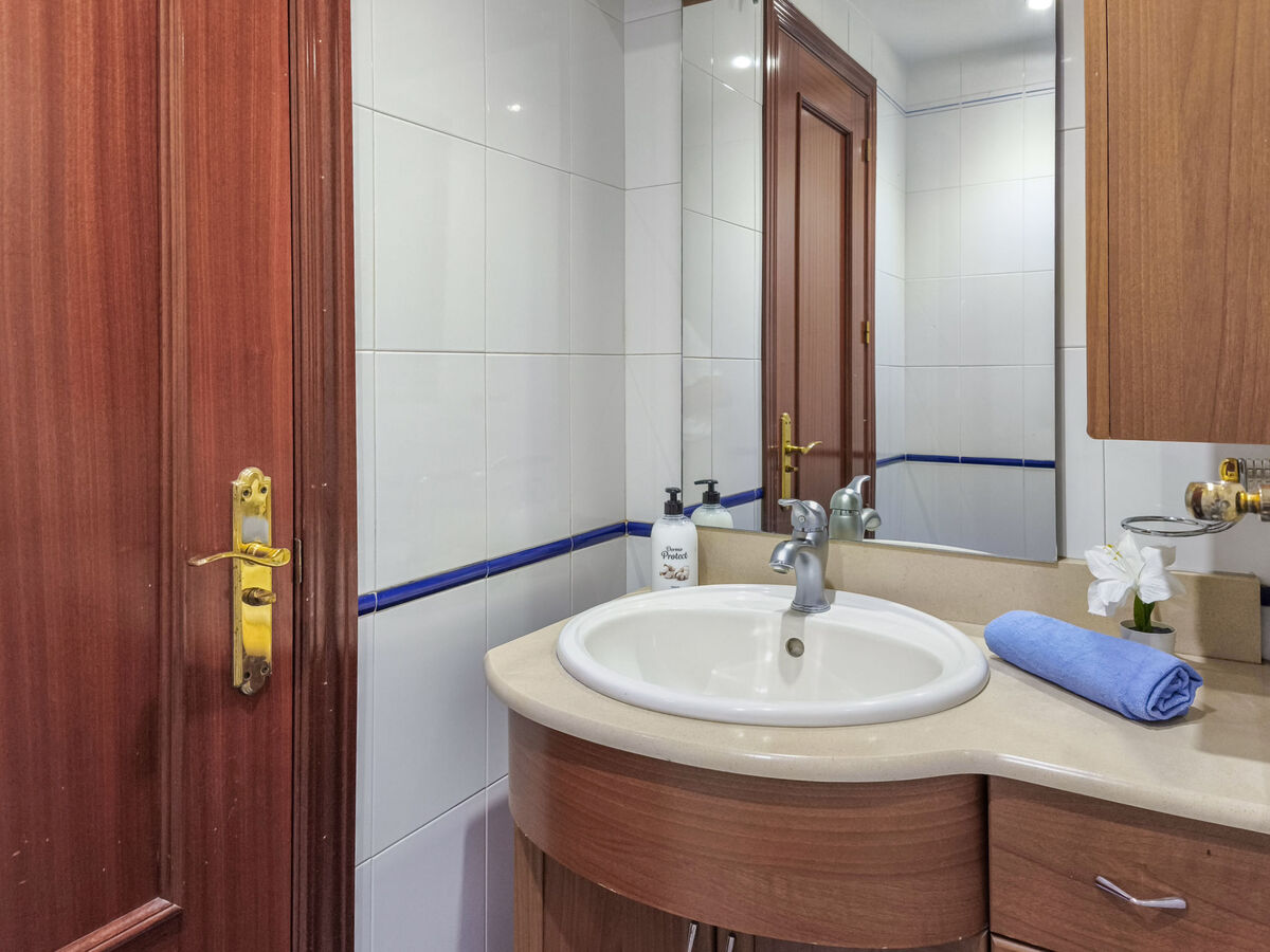 Las Terrazas – Appartement Marbella, 450 m de la mer - Photo 15