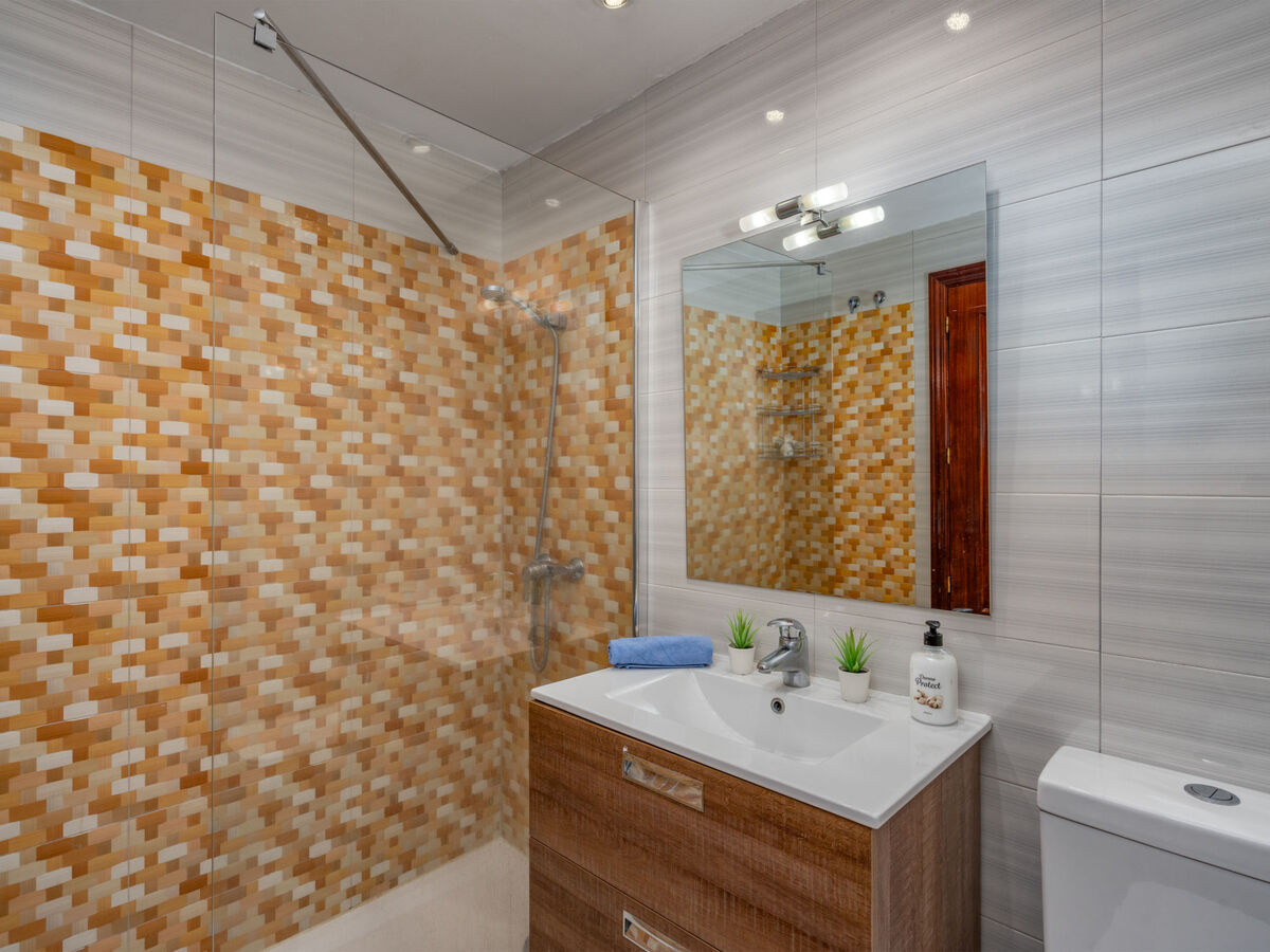 Las Terrazas – Appartement Marbella, 450 m de la mer - Photo 20