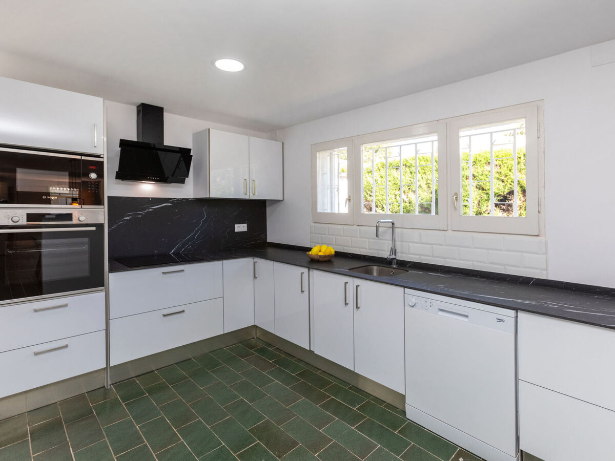 Villa Vilafortuny, 10 pers., 25 m de la plage - Photo 5