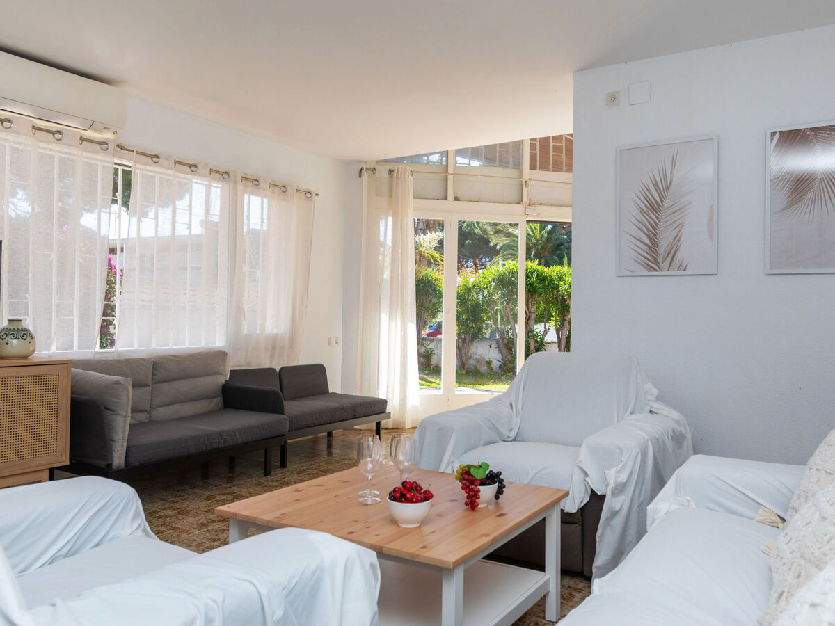 Villa Vilafortuny, 10 pers., 25 m de la plage - Photo 6