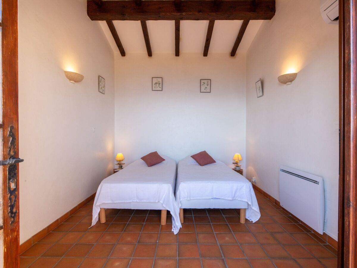 Villa La Baïassière - 4 chambres, piscine et vue mer - Photo 11