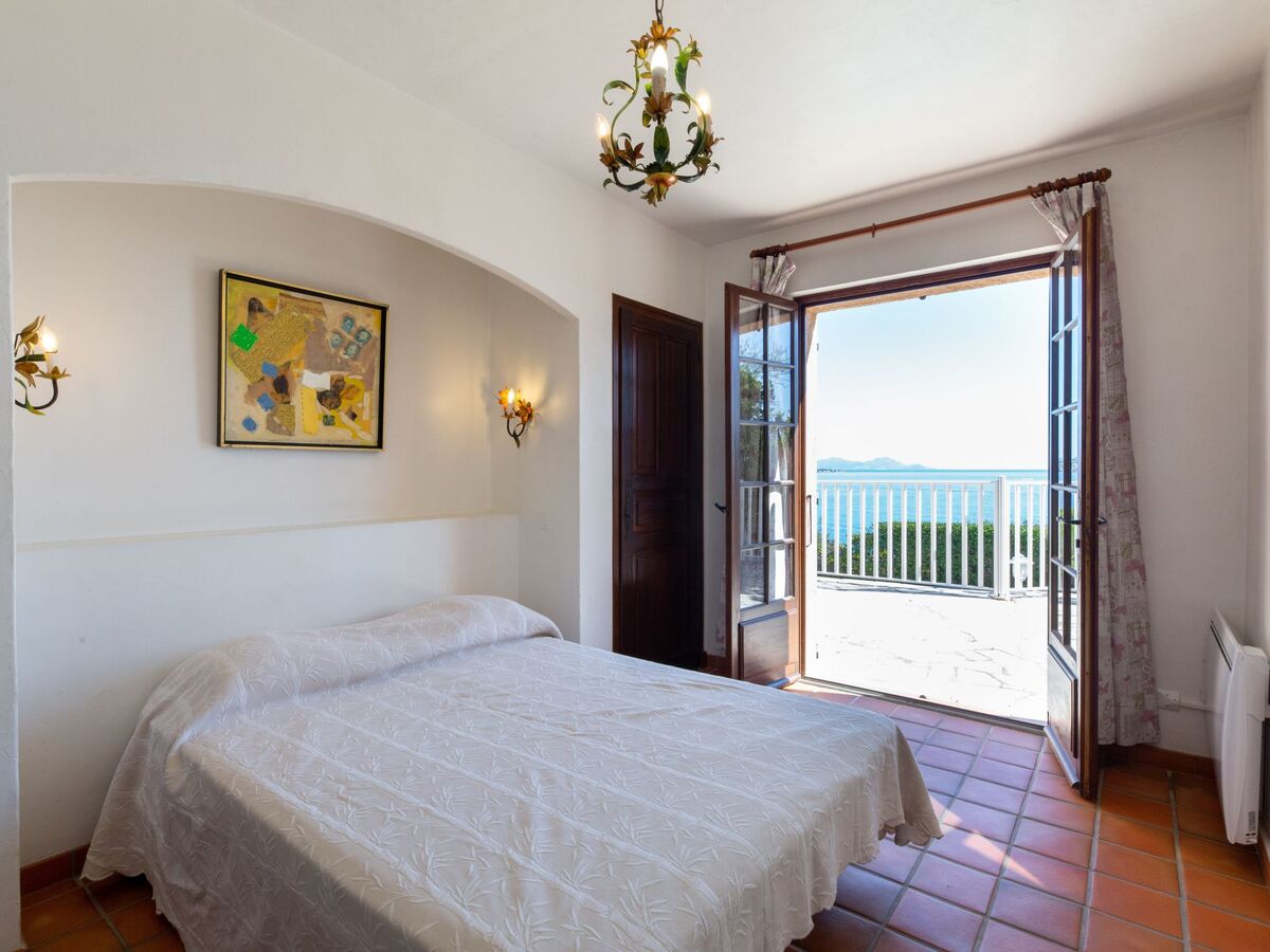 Villa La Baïassière - 4 chambres, piscine et vue mer - Photo 13