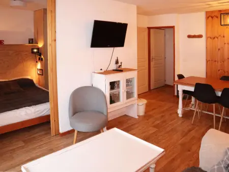Duplex 8 pers aux Orres, ski aux pieds, piscine & sauna : photo 3