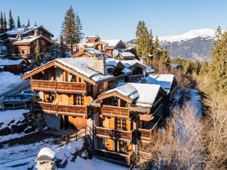 Chalet exquis à Courchevel 1850, près des pistes, jusqu'à 10 personnes : photo 3