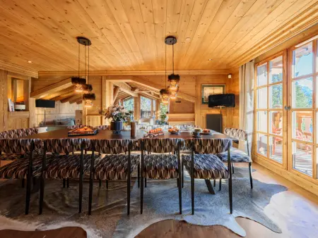 Chalet exquis à Courchevel 1850, près des pistes, jusqu'à 10 personnes : photo 5