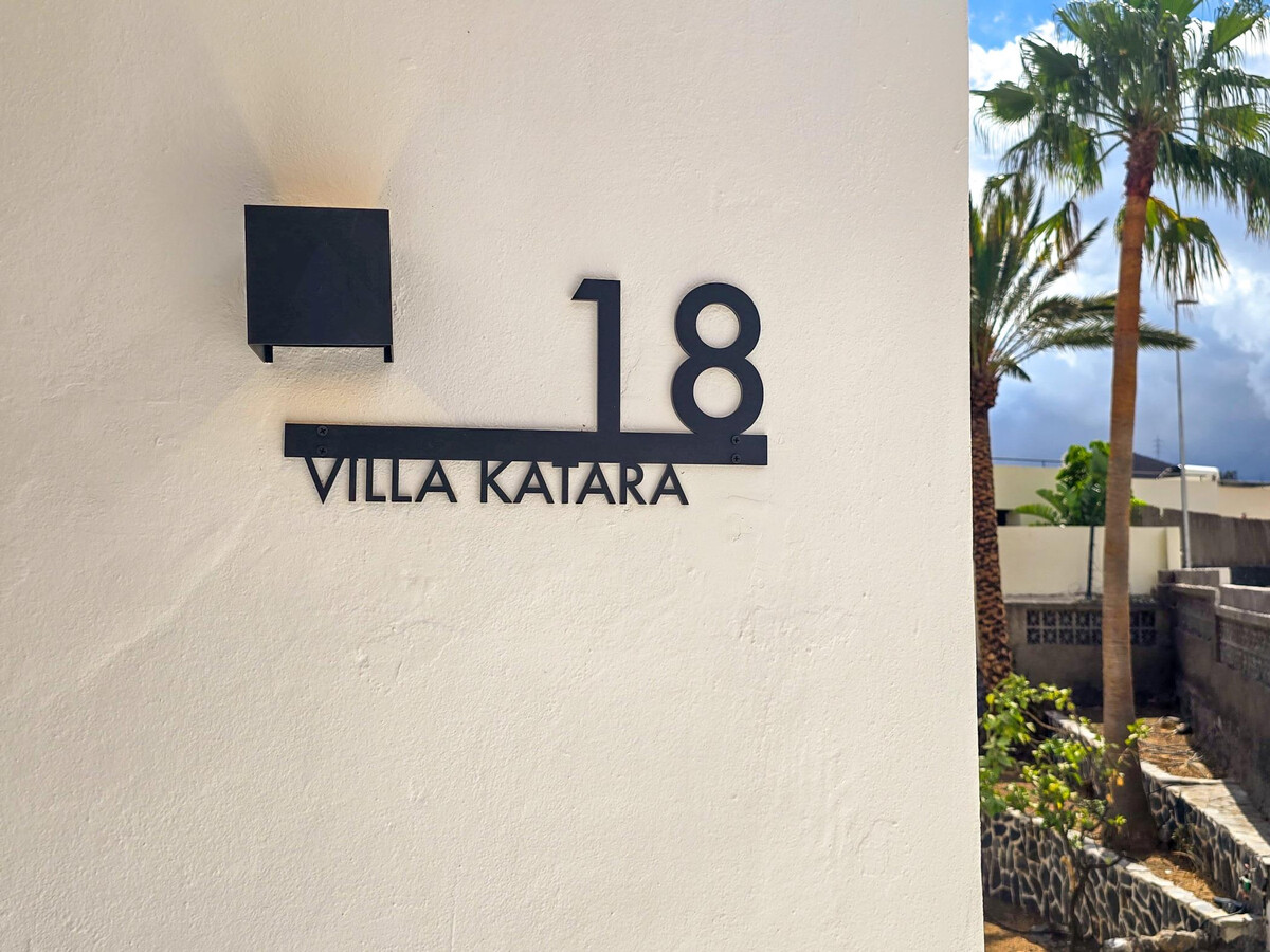 Villa 4 chambres, piscine chauffée et garage à Radazul - Photo 2