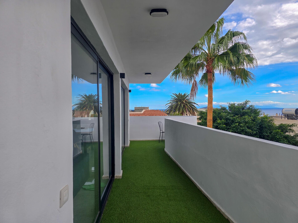 Villa 4 chambres, piscine chauffée et garage à Radazul - Photo 16