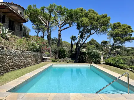 Location maison à Begur, Alquiler casa adosada con piscina en Begur, Sa Riera