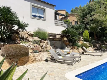 Villa avec Piscine, Jardin et Parking à Begur, Proche Centre et Plages - Photo 7