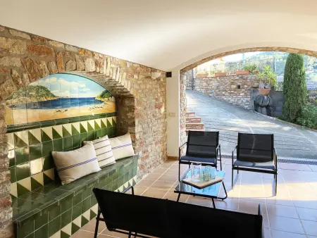 Location appartement à Begur, Appartement tranquille à 400m de la plage avec terrasse à Begur