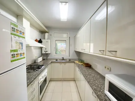 Appartement 3 chambres à 400m de la plage Sa Riera : photo 11