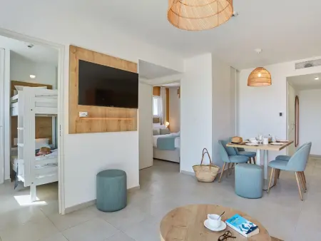 Résidence Odalys Collection Riviera, Location Appartement 6 personnes à Hyères - Photo 6