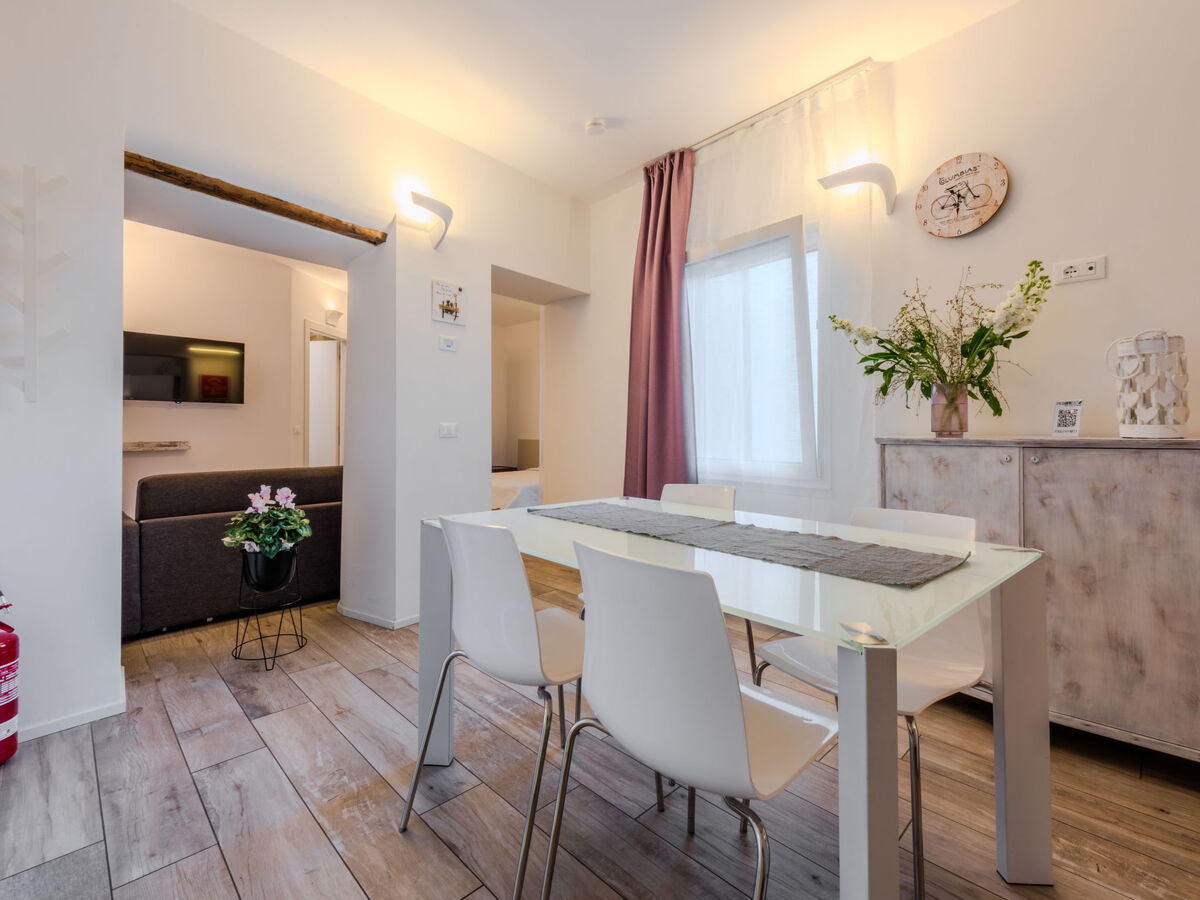 Peak Nest à Arco : studio rénové 48 m² avec terrasse - Photo 1