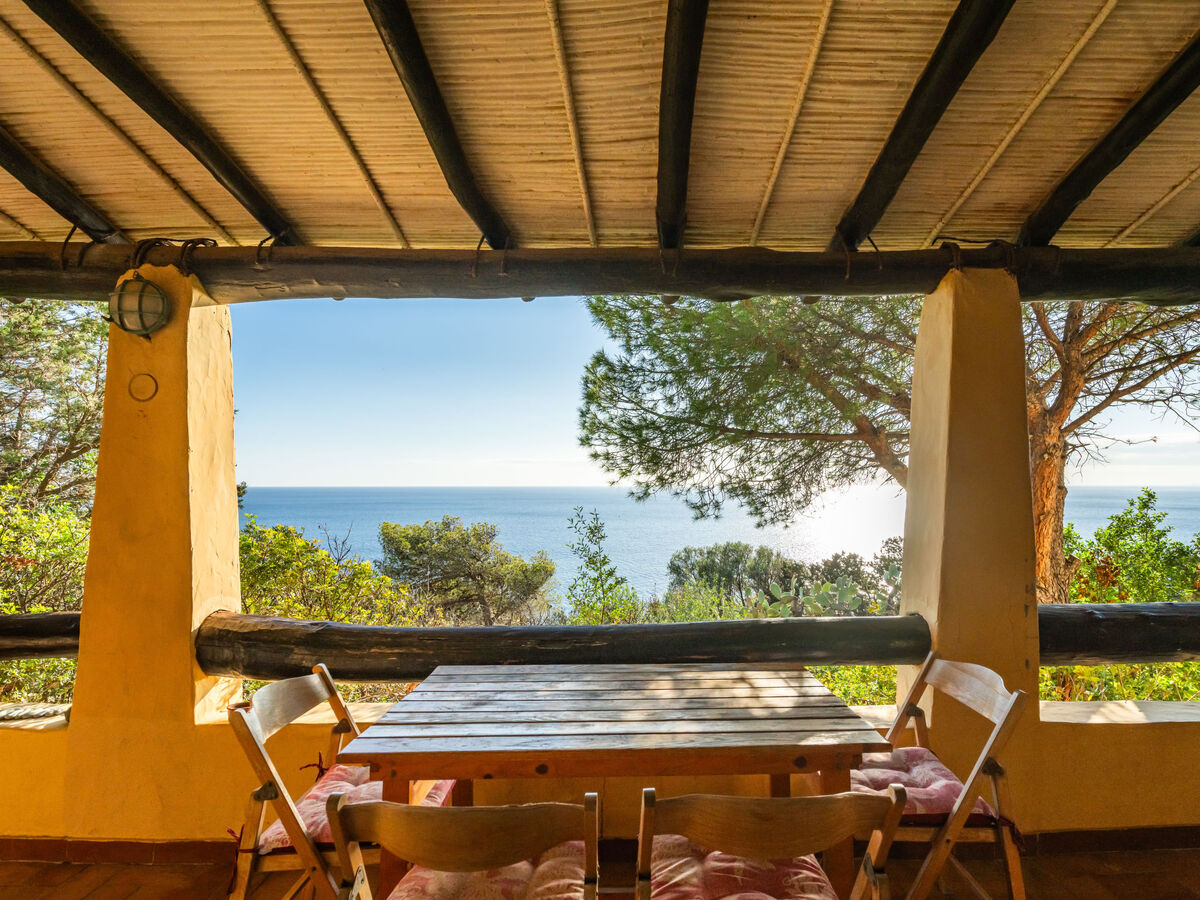 Maison Capo Boi à 300 m de la plage, Villasimius - Photo 1