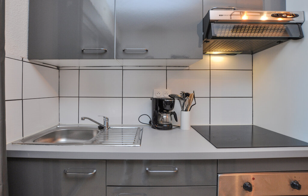 Studio 24 m² à 150 m de la plage, Fréjus - Photo 13