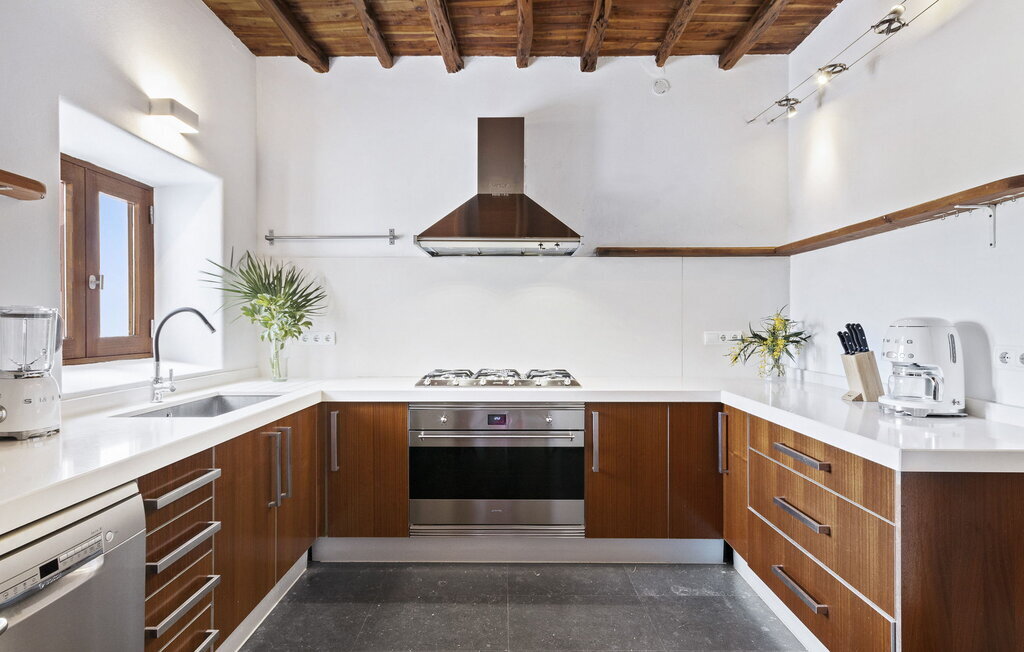 Villa Finca Cielo : ferme ibicenca 9 chambres, piscine 4,5×11m - Photo 13