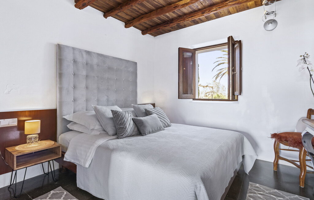 Villa Finca Cielo : ferme ibicenca 9 chambres, piscine 4,5×11m - Photo 20
