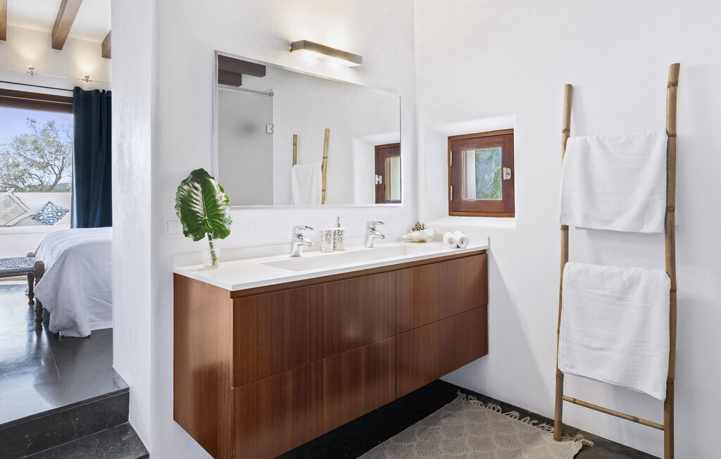 Villa Finca Cielo : ferme ibicenca 9 chambres, piscine 4,5×11m - Photo 21