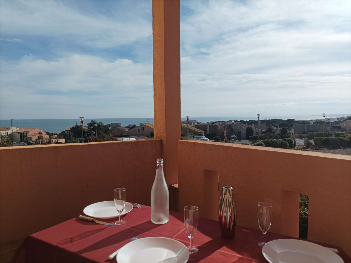 T2 Fleury-Saint-Pierre-la-Mer, balcon vue mer, piscine - Photo 2