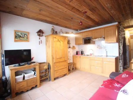 Location appartement à Chamrousse, Studio rénové centre station, 50m pistes, 2-4 pers