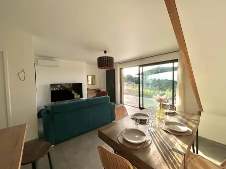 Duplex vue mer à Cargèse, 1 km plage de Pero : photo 6