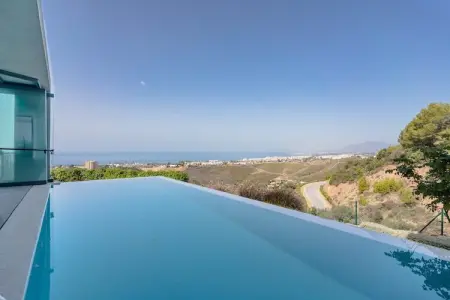 Villa Tomillo Marbella : 450 m² piscine chauffée : photo 2