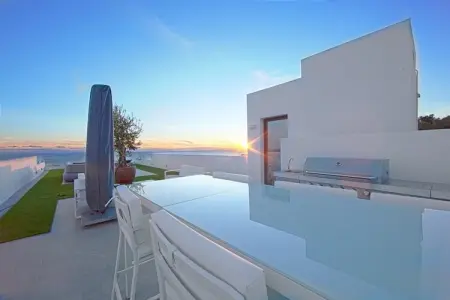 Villa Tomillo Marbella : 450 m² piscine chauffée : photo 19