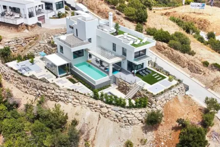 Villa Tomillo Marbella : 450 m² piscine chauffée : photo 31