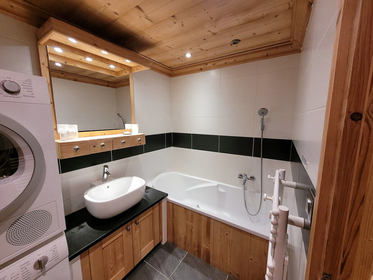 Appartement 3 chambres centre Les Gets, balcon Ouest et parking - Photo 12