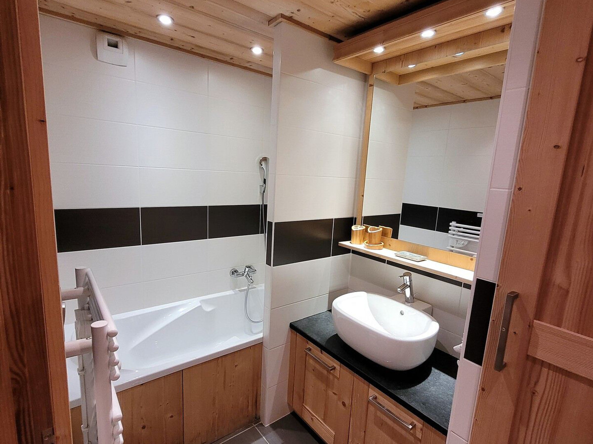 Appartement 4 pièces 83 m² aux Gets, terrasse vue montagne - Photo 13