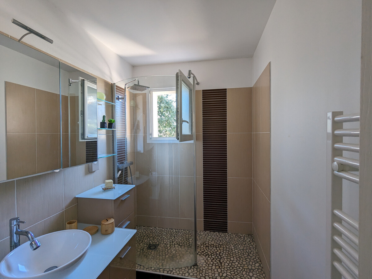 T3 76m² terrasse sud à 100m plage Eyrac, Arcachon - Photo 13