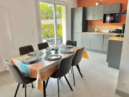 Appartement 6 pers. à Étel, 67 m², parking et terrasse - Photo 2