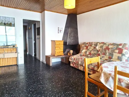Studio 40m² centre-station, balcon sud, pied des pistes : photo 8