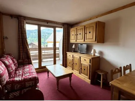 Location appartement à Notre Dame de Bellecombe, Appartement T2 proche des pistes avec balcon et accès Wi-Fi