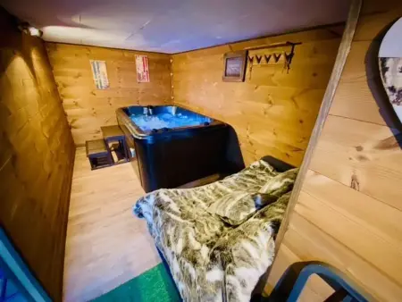 Chalet cozy avec jacuzzi et vue lac, Chalet 4 personnes à Les Angles - Photo 10