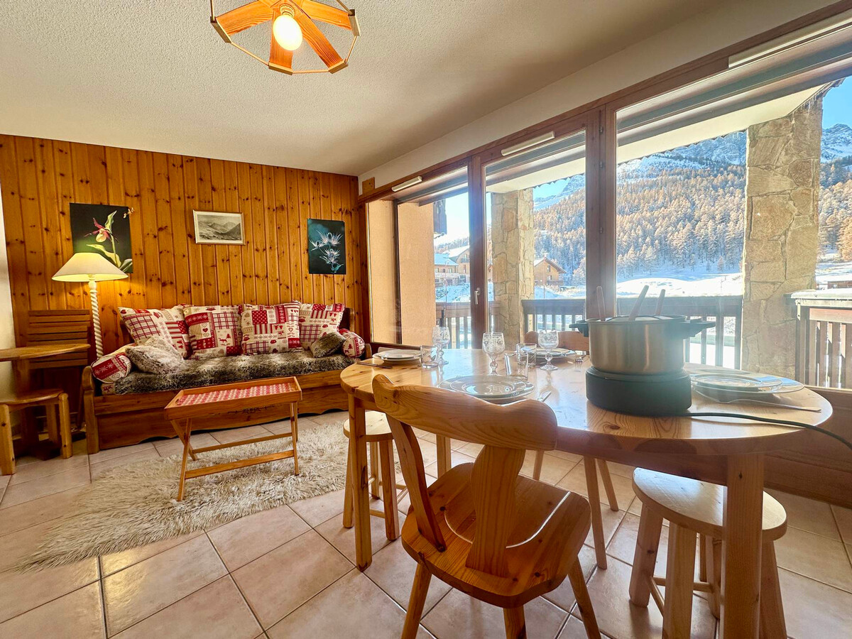 T3 Vars, terrasse sud, casier à ski, 4 pers. - Photo 1