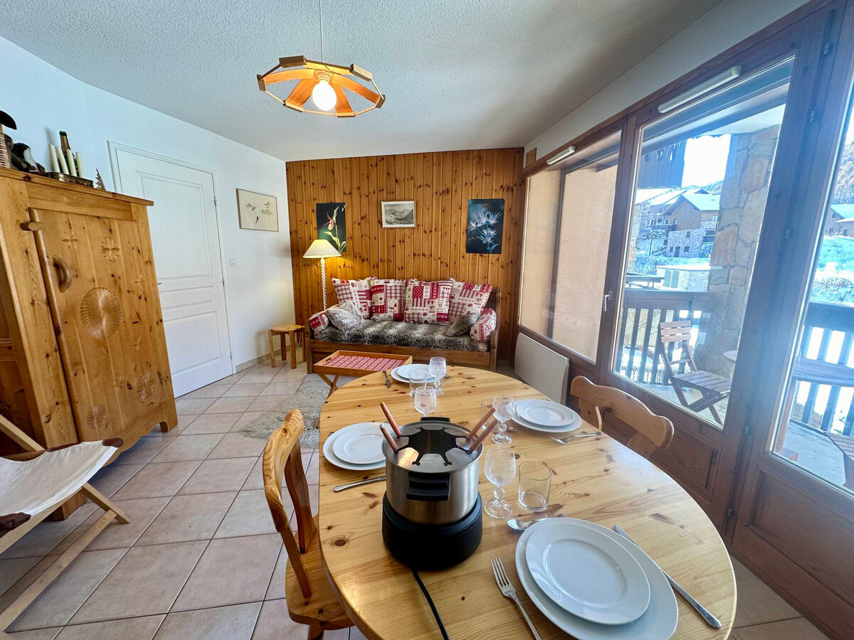 T3 Vars, terrasse sud, casier à ski, 4 pers. - Photo 4