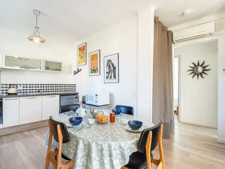 Phichris - Appartement 3 pièces à Hyères : photo 4