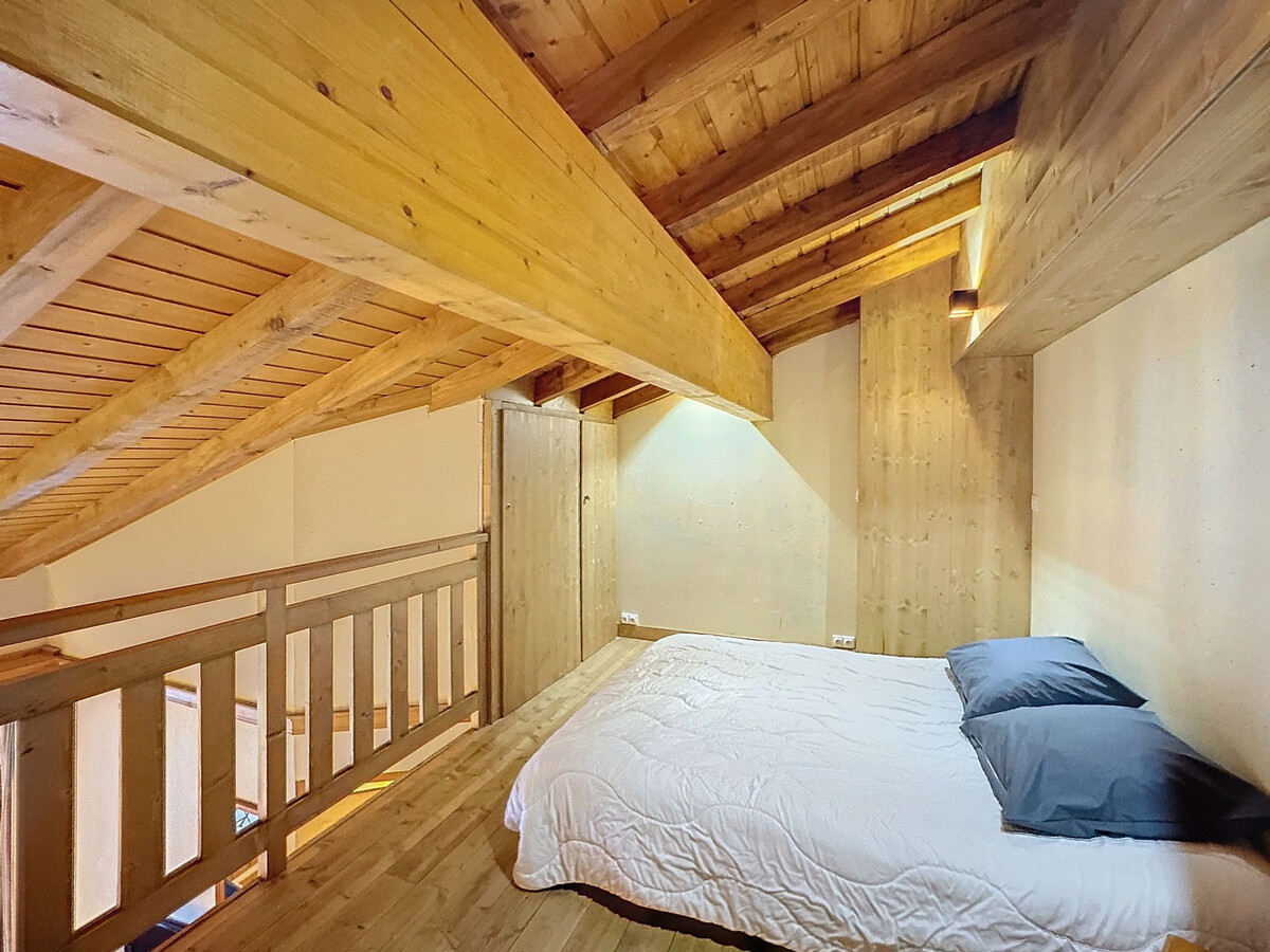 Appartement 2 pièces mezzanine, balcon sud, accès pistes - Photo 6