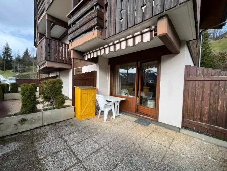 T2 design à La Clusaz, terrasse sud et garage : photo 14