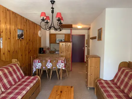 Location appartement à Lanslebourg Mont Cenis, Appartement à Lanslebourg, 300m des pistes, animaux acceptés