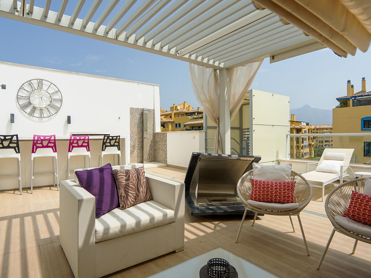 Penthouse 3 chambres, terrasse-toit et piscine à San Pedro - Photo 27